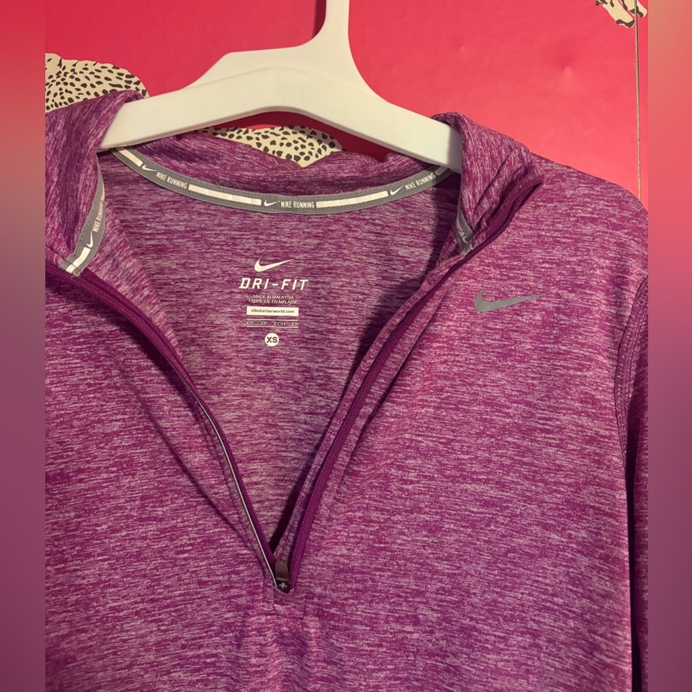 Women’s Nike Running Dri-Fit Quarter Zip Size XS
